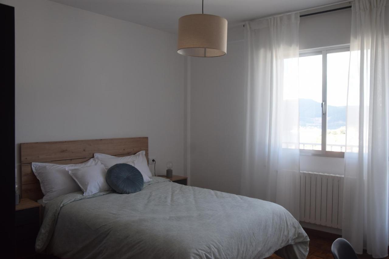 Casa En Chapela, Con Vistas A La Ria De Vigo Villa Bagian luar foto