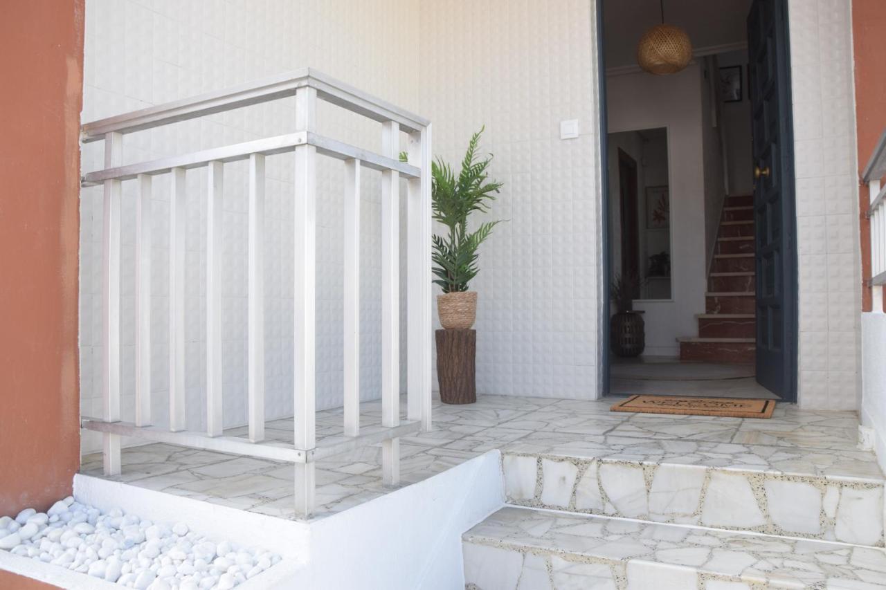 Casa En Chapela, Con Vistas A La Ria De Vigo Villa Bagian luar foto