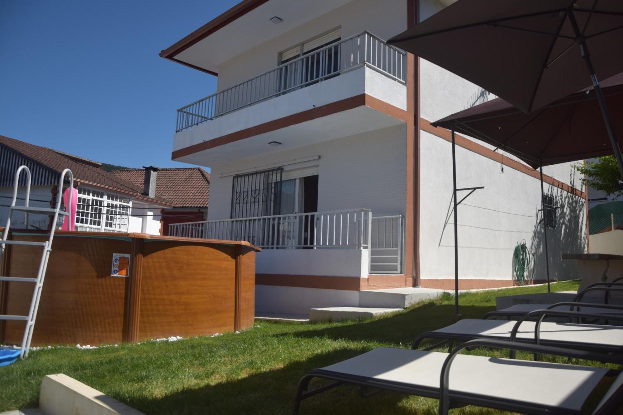Casa En Chapela, Con Vistas A La Ria De Vigo Villa Bagian luar foto